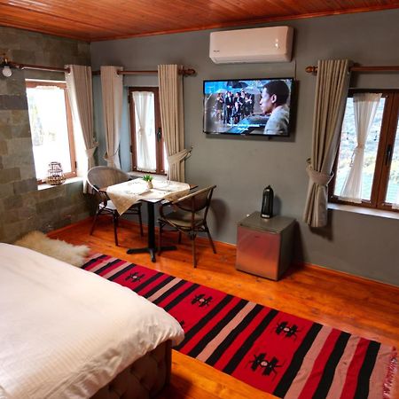Keshtjella Xhabeqos Hotell Ljaknasi Exteriör bild